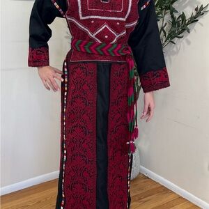 Elegant Red and Black handmade Palestine Thobe